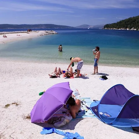 Likar Split
