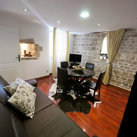 Likar * 스플리트